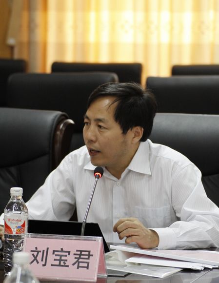 山东信息职业技术学院人才培养工作评估汇报会召开