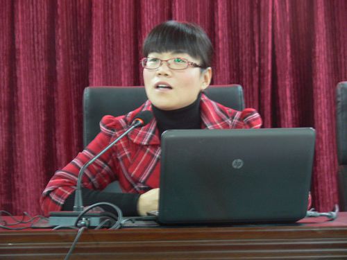 我院组织举办青春励志讲坛——与信仰对话,培育和践行社会主义核心价值观