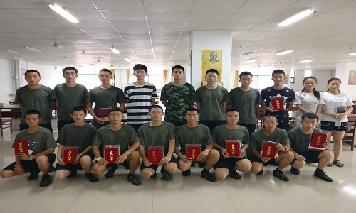 2018.06.29图书馆第五届读书月“有奖征文活动”圆满落幕.jpg 2018.06.29图书馆第五届读书月“有奖征文活动”圆满落幕.jpg