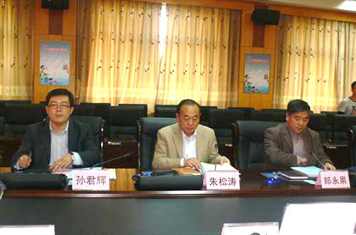 山东信息职业技术学院人才培养工作评估回访汇报会召开