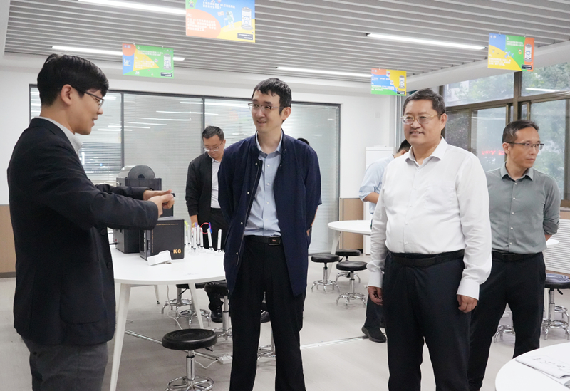 0082cb4427c89f8c4473a8bfc490797d.jpg 0082cb4427c89f8c4473a8bfc490797d.jpg