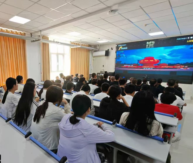 7 分会场收看活动盛况.jpg 7 分会场收看活动盛况.jpg