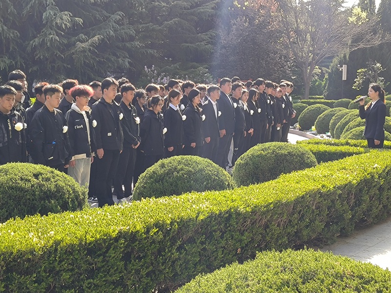 db515aad4a027f5426cdd16050b424e.jpg db515aad4a027f5426cdd16050b424e.jpg